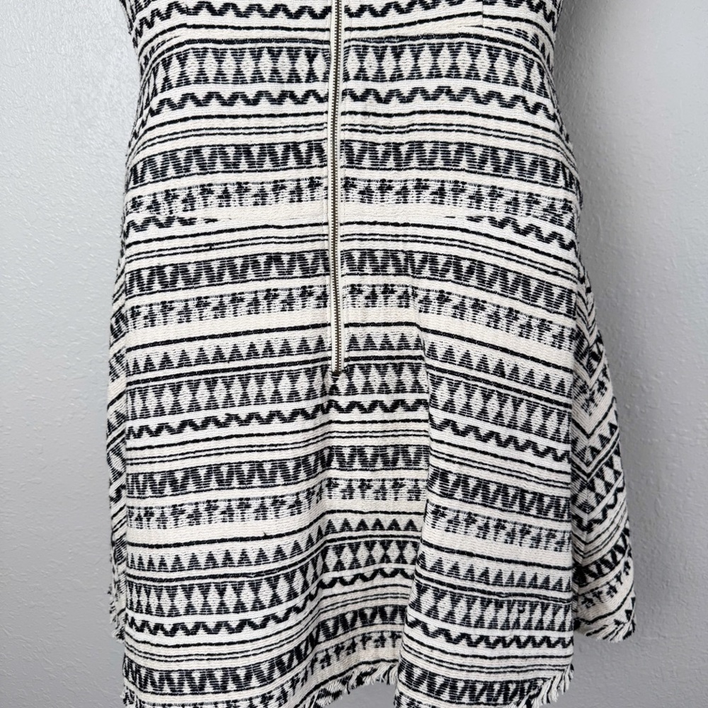 NWT Banana Republic striped jacquard woven fringe fit and flare dress 8 - Picture 10 of 12